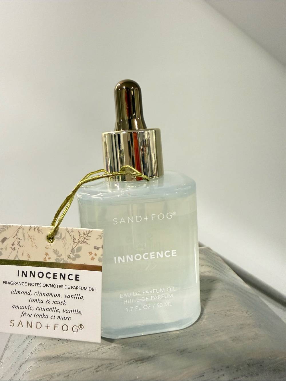 SAND+FOG Innocence Eau de Parfum Oil - Pale Blue Bottle